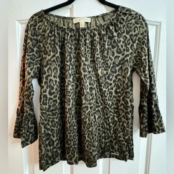 Michael Kors Tops - Michael Kors Dark Camel Leopard Print Bell Sleeve Blouse Top Size Small
